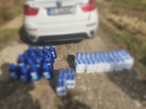 IJJ PRAHOVA. ”Angajat al unei societăți comerciale, depistat în timp ce sustrăgea 100 de recipiente cu șampon și 80 litri de detergent lichid”