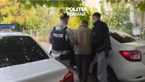 IPJ PRAHOVA.Bărbați reținuți pentru 24 de ore pentru lipsire de libertate și lovire sau alte violențe